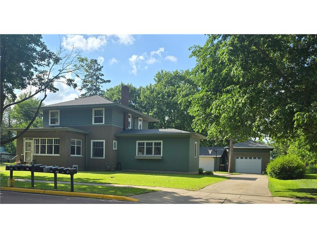 1319 3rd Avenue Mountain Lake MN 56159 7046761 image2