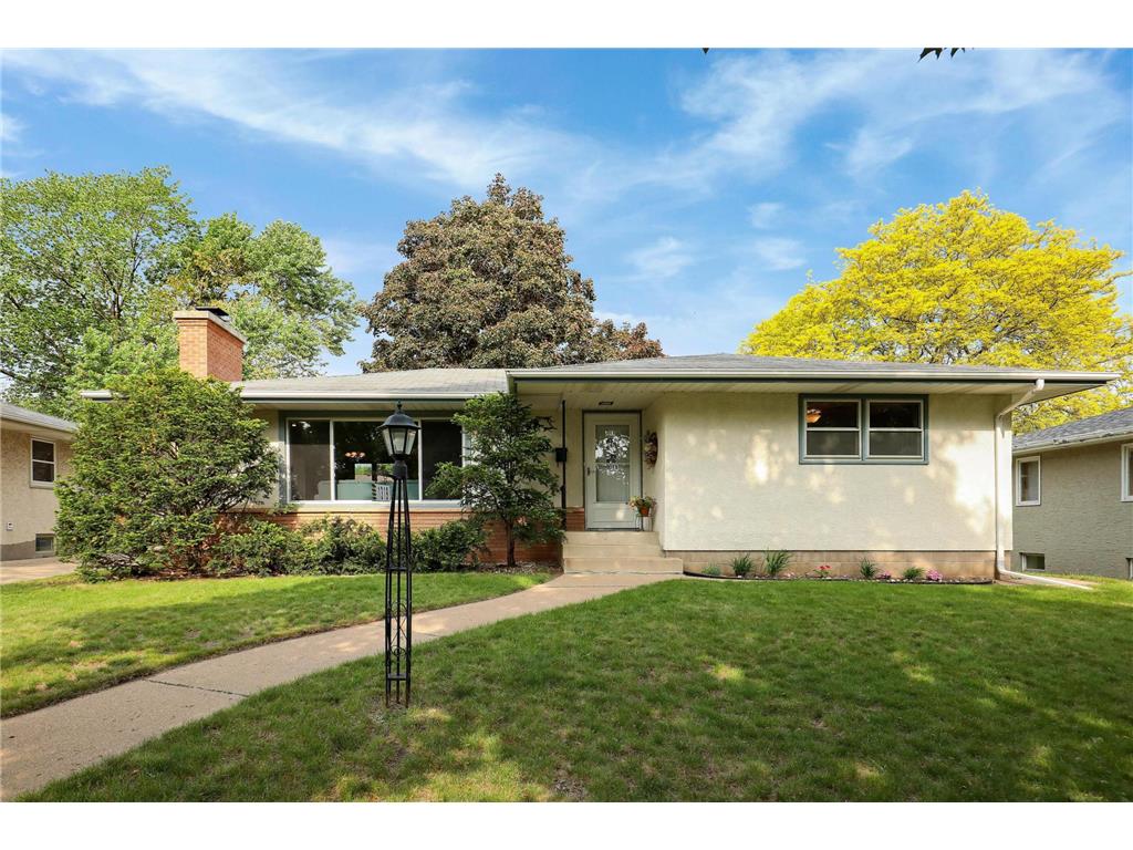 1319 Calumet Avenue West Saint Paul MN 55118 6373684 image1