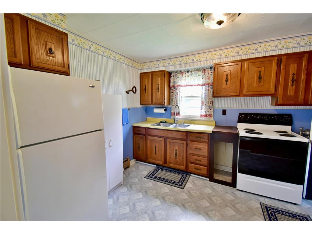 1319 Chandler Avenue N Glencoe MN 55336 7086255 image9