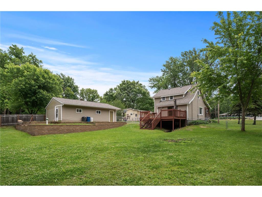 1319 County Road C E Maplewood MN 55109 6716827 image1