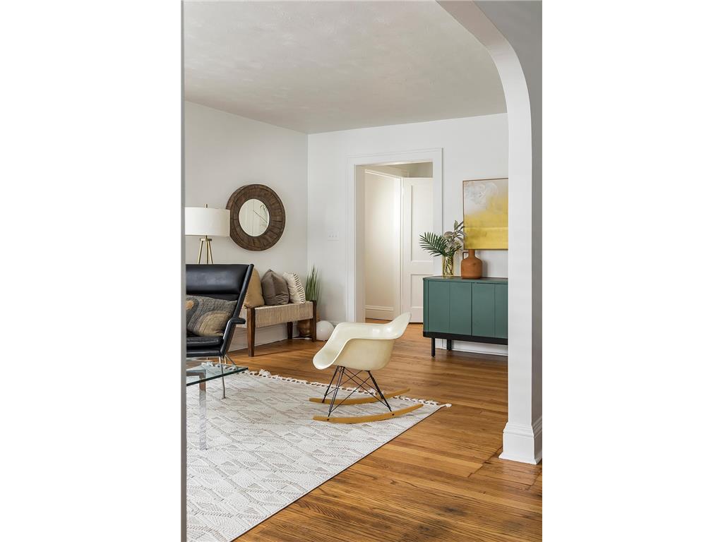 1319 Dayton Avenue Saint Paul MN 55104 6787142 image2
