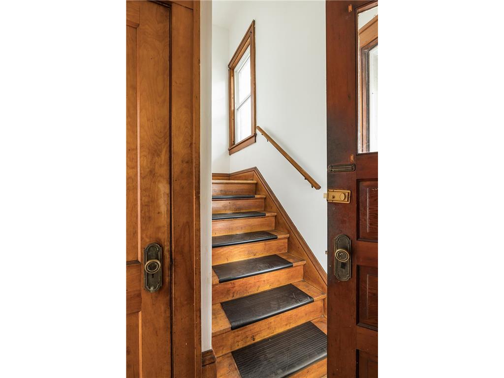 1319 Dayton Avenue Saint Paul MN 55104 6787142 image22