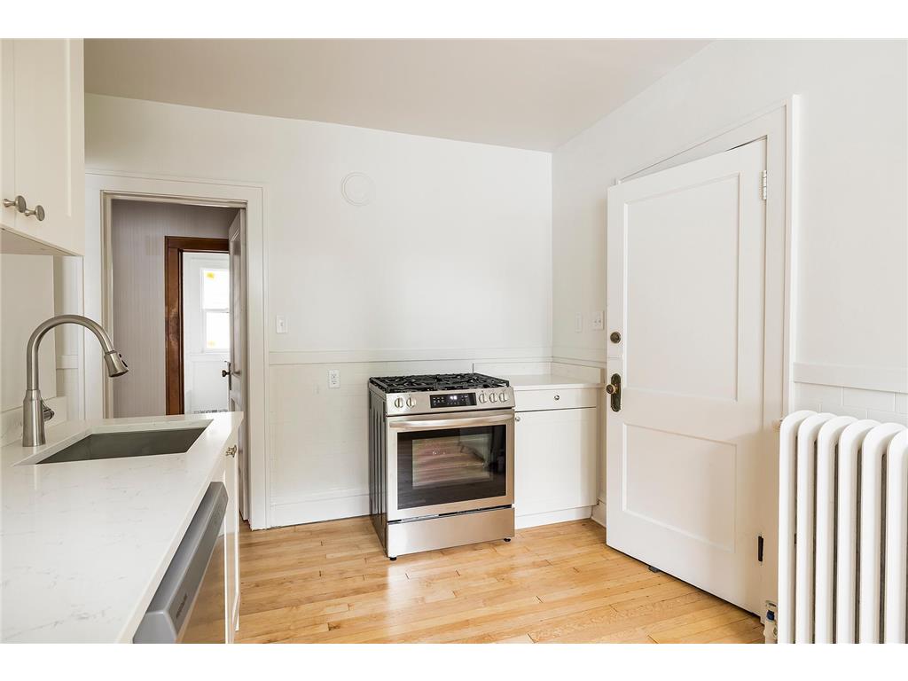 1319 Dayton Avenue Saint Paul MN 55104 6787142 image36