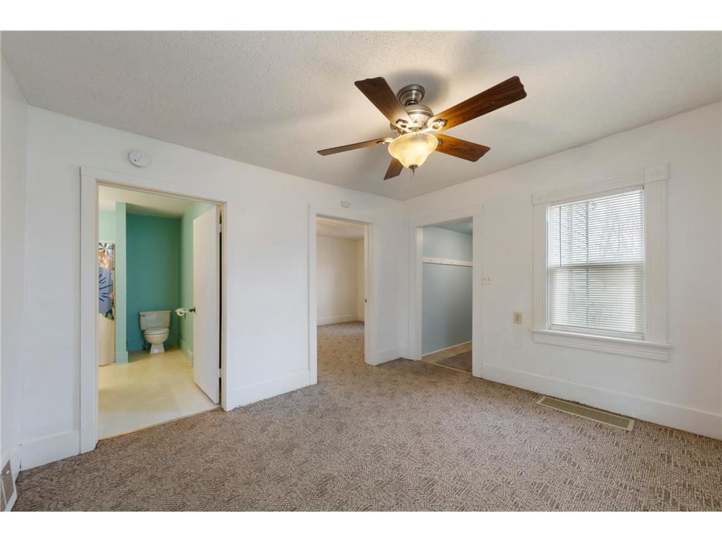 1319 George L Street Faribault MN 55021 7036061 image11
