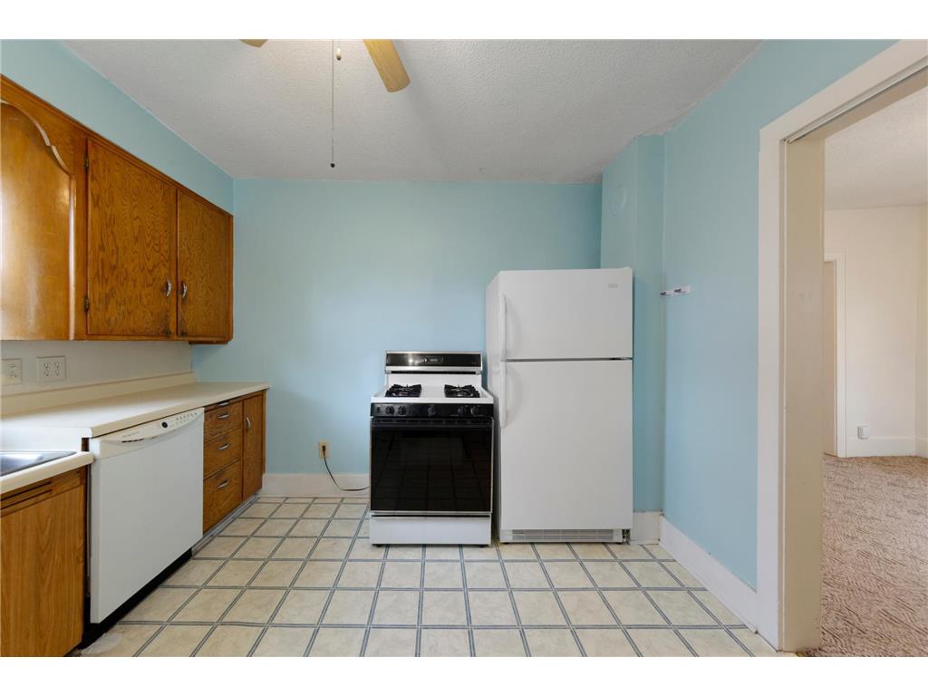 1319 George L Street Faribault MN 55021 7036061 image16