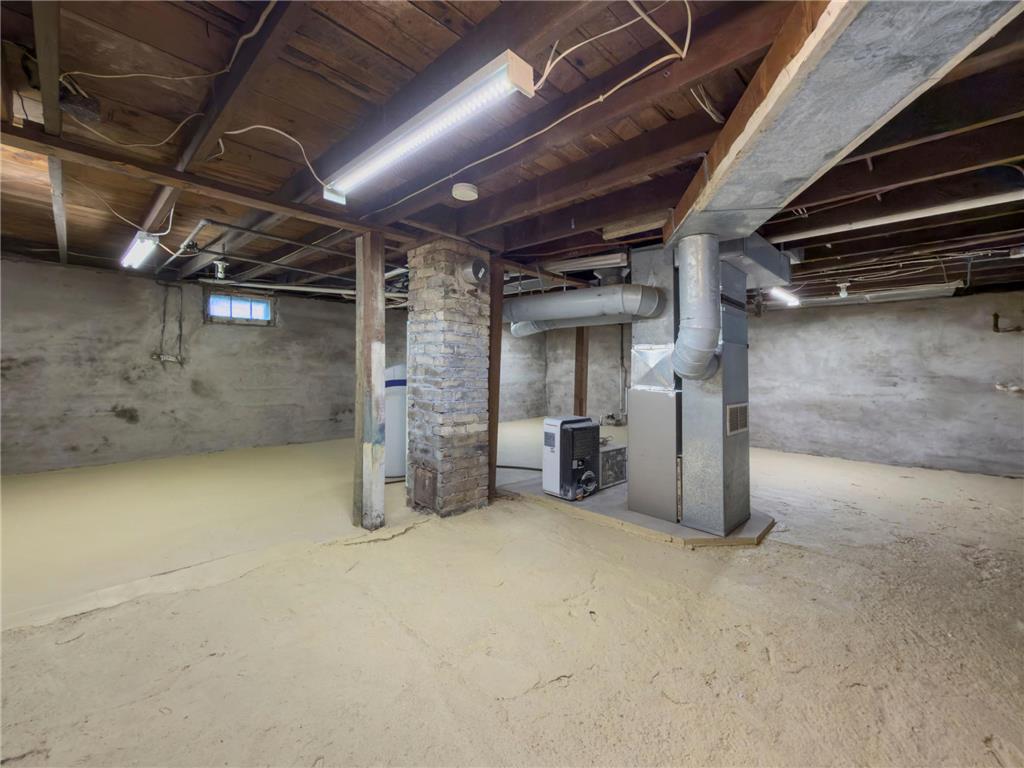 1319 George L Street Faribault MN 55021 7036061 image23