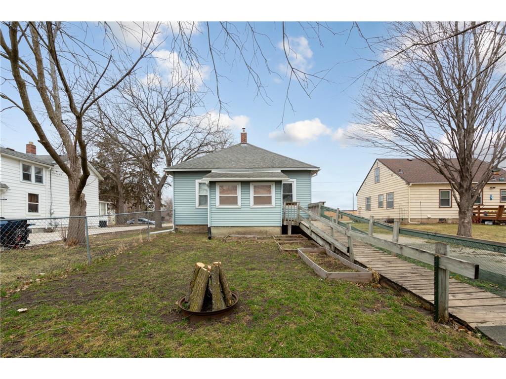 1319 George L Street Faribault MN 55021 7036061 image6