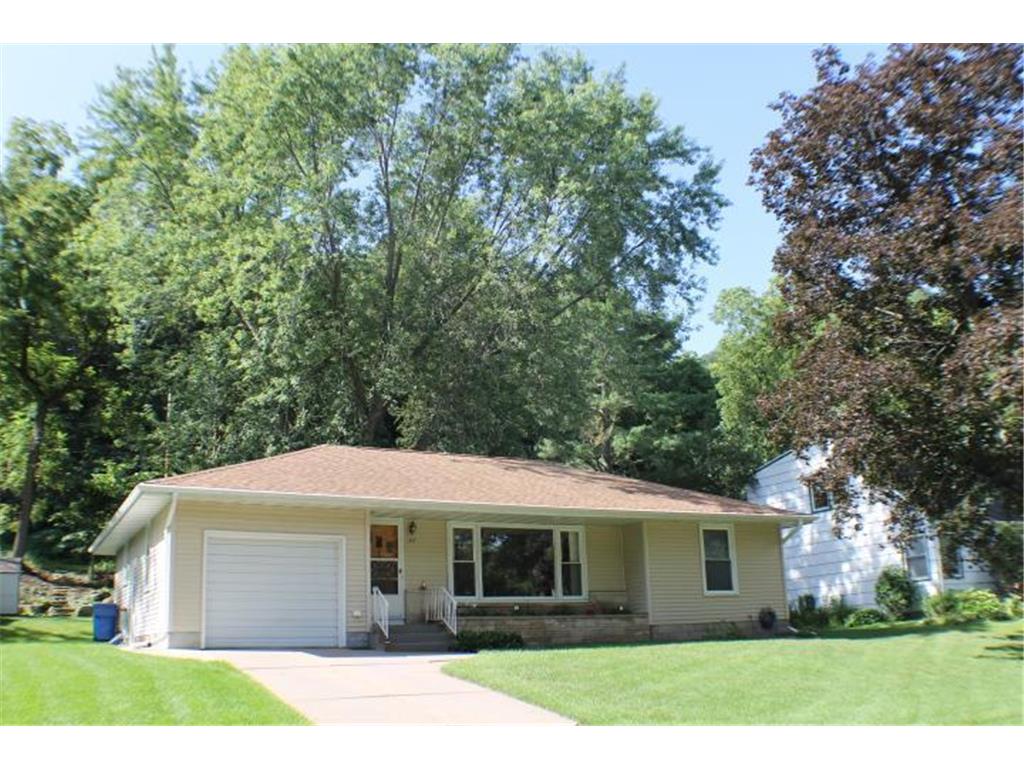 1319 Lakeview Avenue, Winona, MN 55987 MLS 6254406 Edina Realty