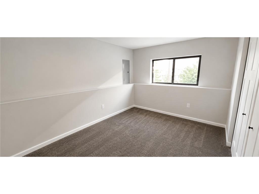 1319 Minnehaha Avenue E North Saint Paul MN 55106 7081820 image12