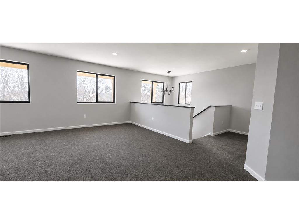 1319 Minnehaha Avenue E North Saint Paul MN 55106 7081820 image8