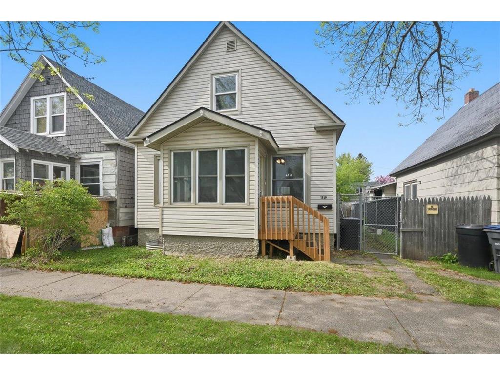 1319 N 7th Street Superior WI 54880 7087980 image1