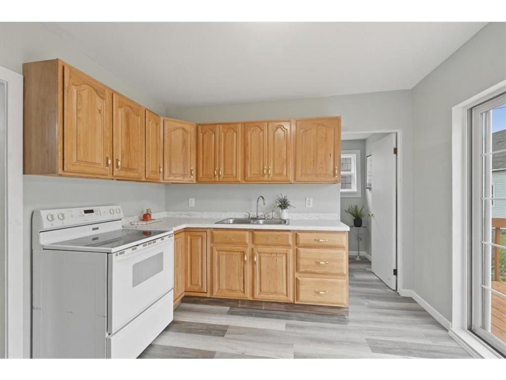 1319 N 7th Street Superior WI 54880 7087980 image6