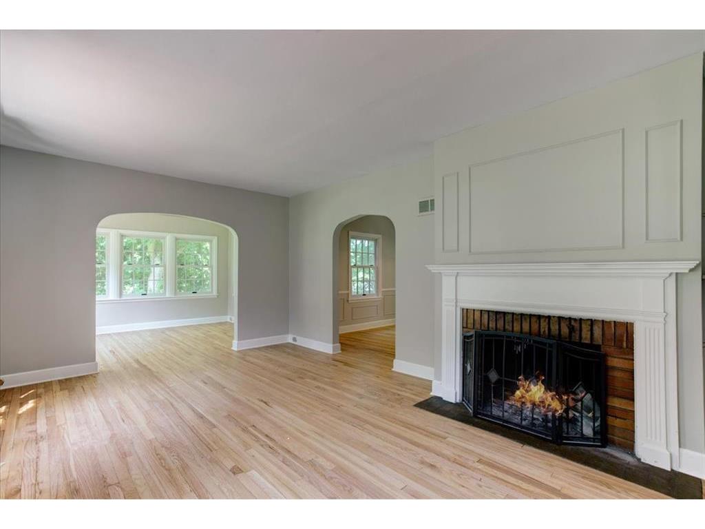 1319 Oakwood Avenue Menomonie WI 54751 7106733 image6