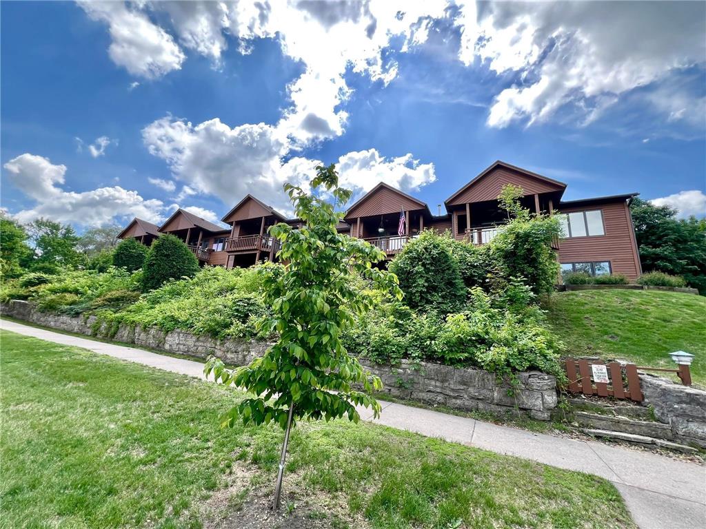 1319 W 3rd Street Red Wing MN 55066 6730766 image1