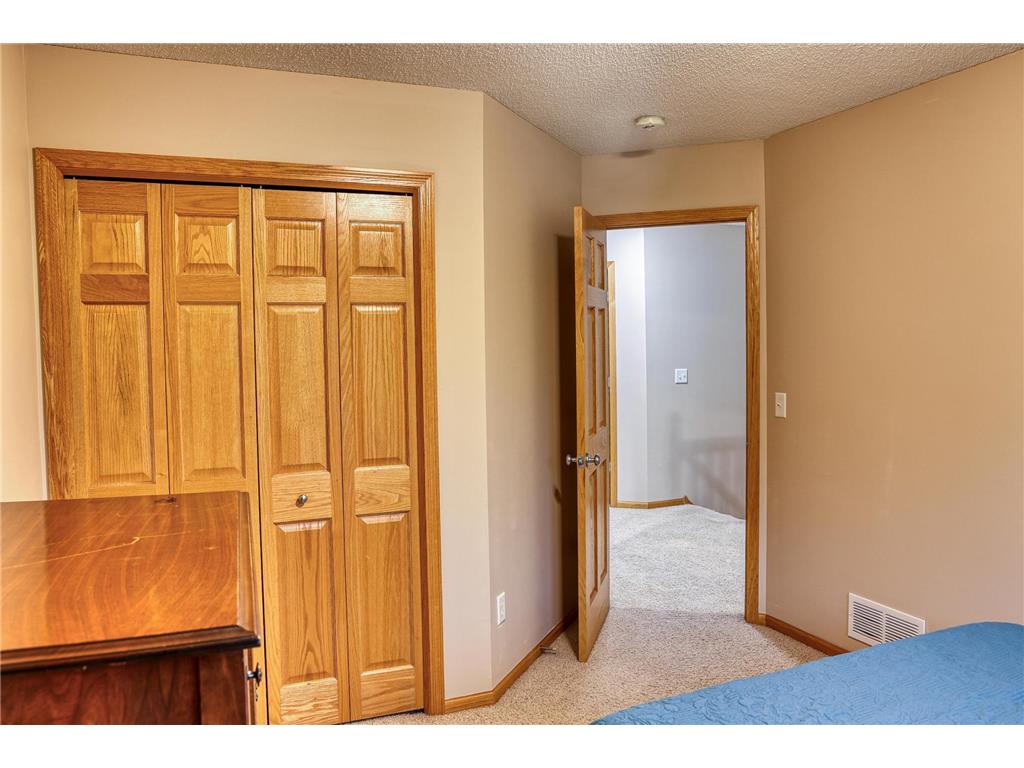 13190 Avocet Street NW Coon Rapids MN 55448 7074835 image40