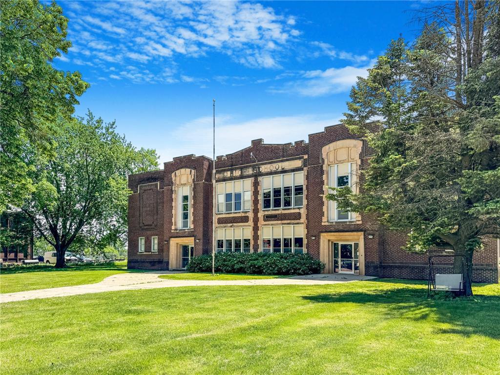 132 1st Avenue SE Winnebago MN 56098 6543913 image1