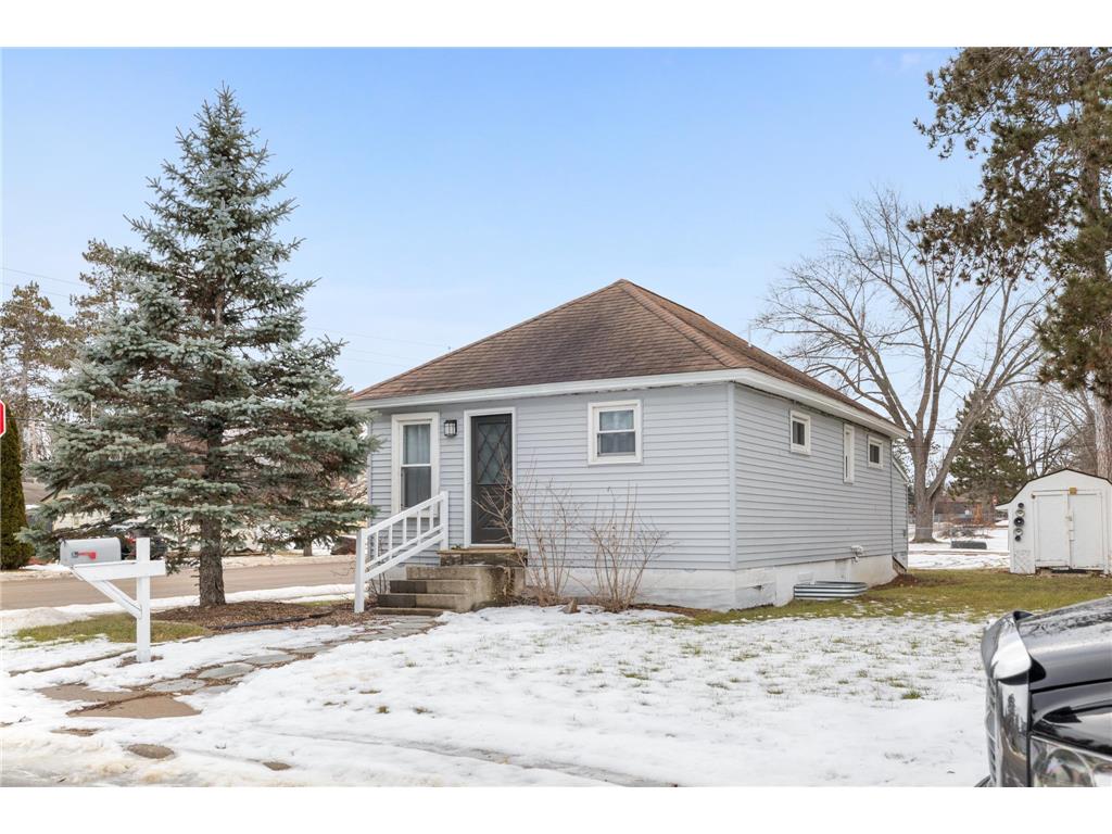 132 2nd Street NE, Crosby, MN, 56441 MLS 6482880 Edina Realty