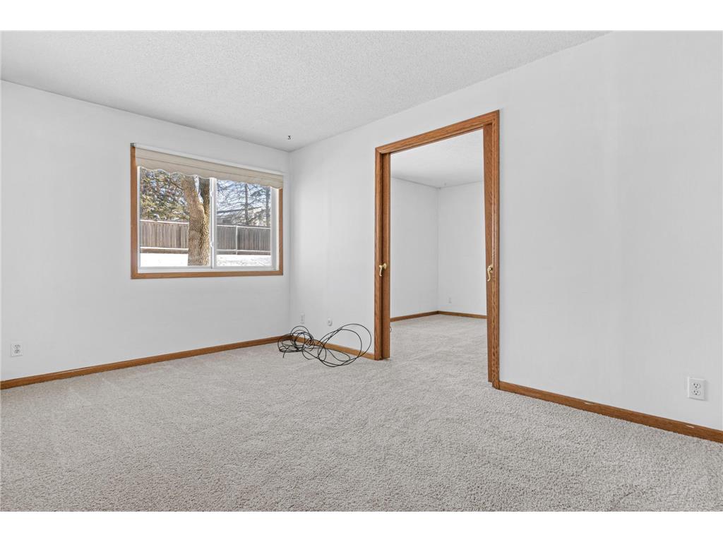 132 Demont Avenue E #136 Little Canada MN 55117 6824506 image11