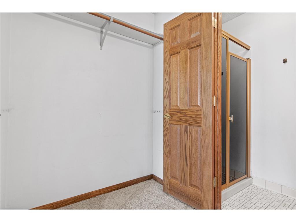 132 Demont Avenue E #136 Little Canada MN 55117 6824506 image15