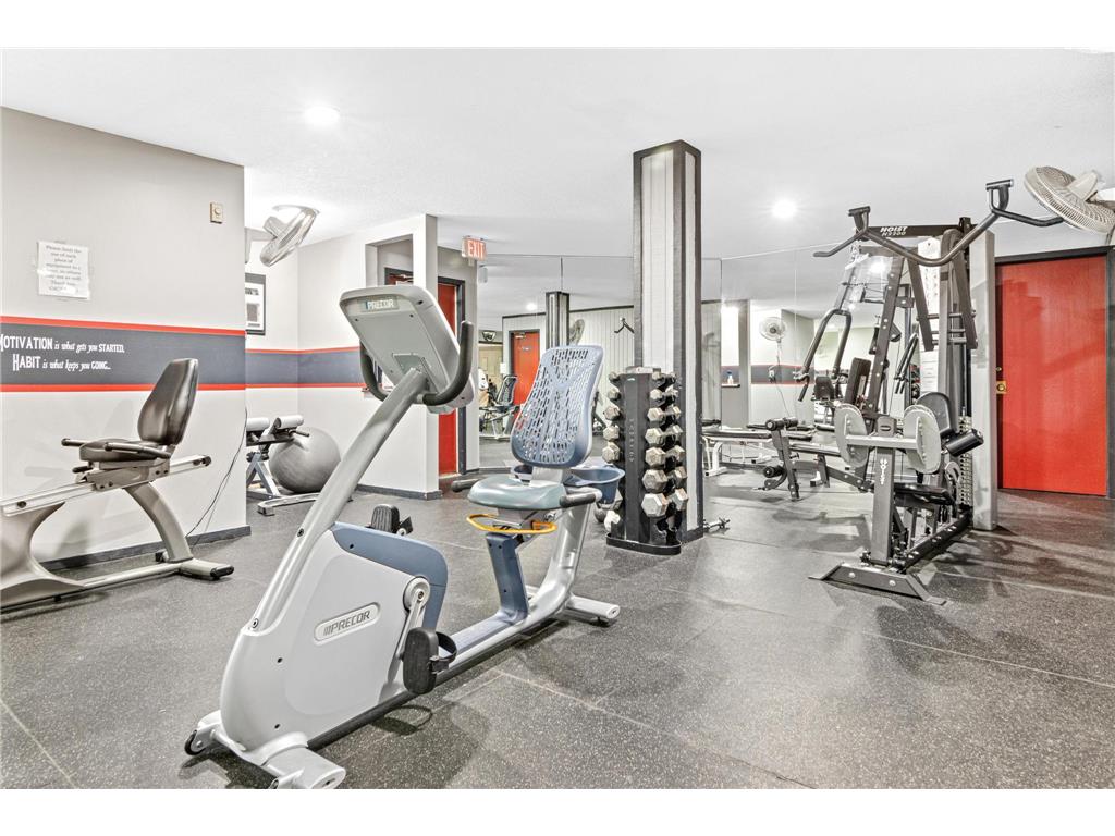 132 Demont Avenue E #136 Little Canada MN 55117 6824506 image27