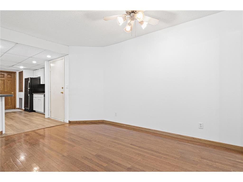 132 Demont Avenue E #136 Little Canada MN 55117 6824506 image5