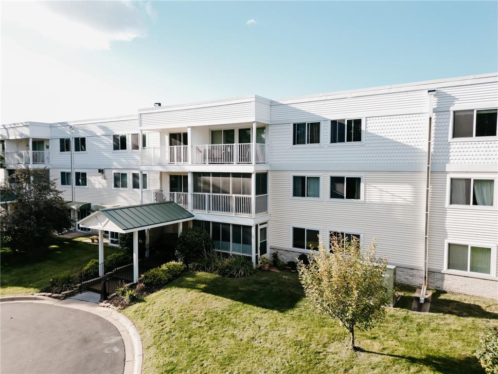 132 Demont Avenue E #232 Little Canada MN 55117 6596182 image1