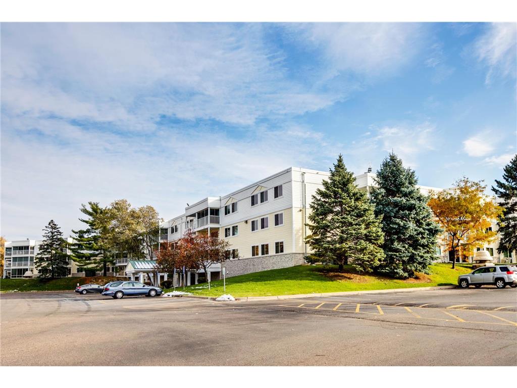 132 Demont Avenue E #237 Little Canada MN 55117 6453694 image1