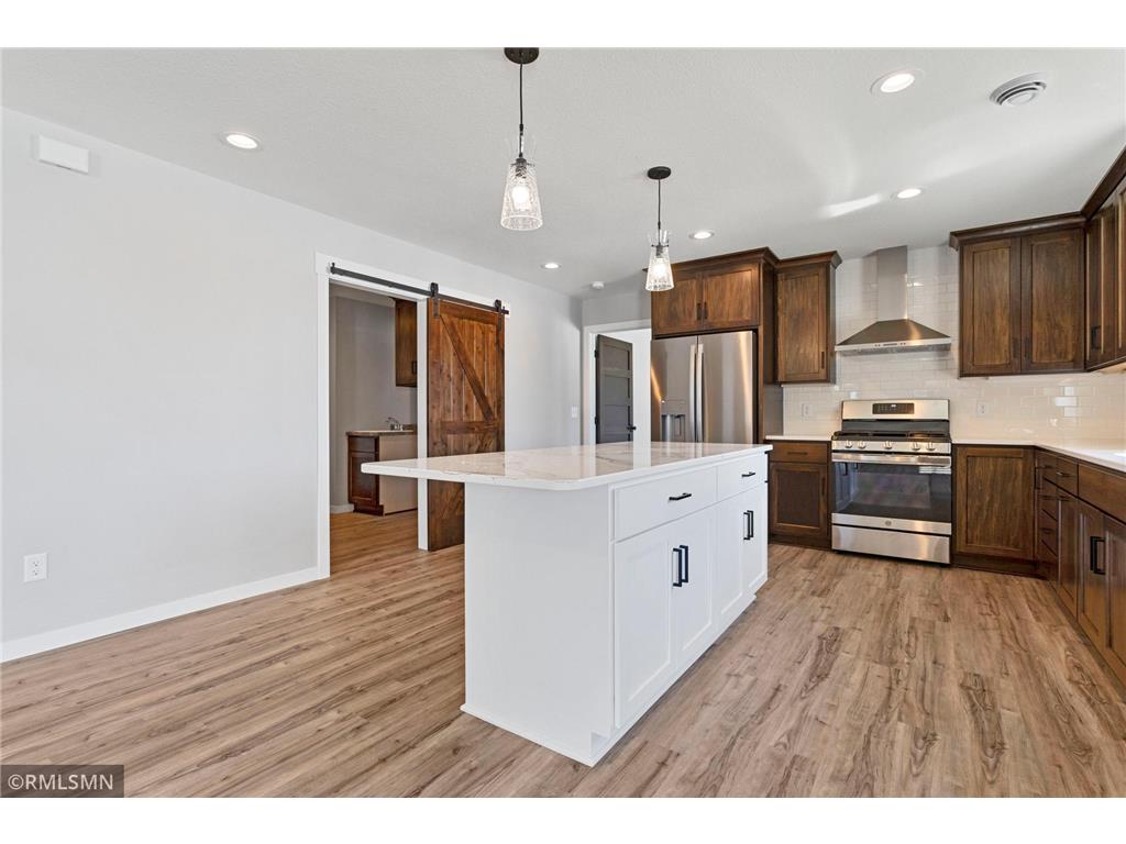 132 Denver Avenue SE Hutchinson MN 55350 6348744 image1