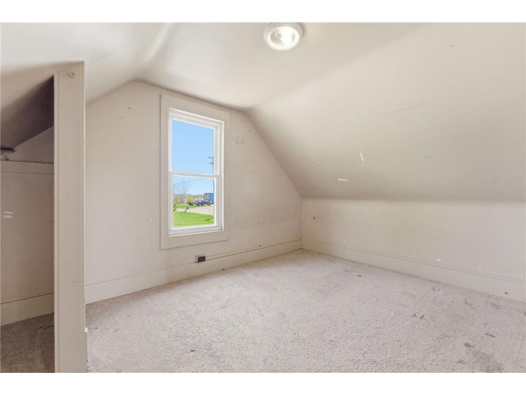 132 Gates Avenue Kenyon MN 55946 7063011 image21