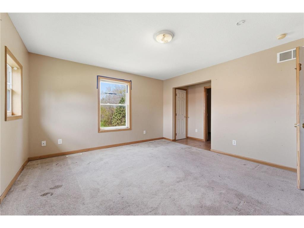 132 Gates Avenue Kenyon MN 55946 7063011 image23
