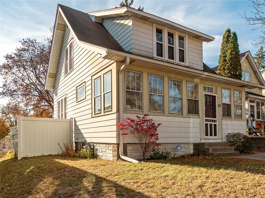 132 Lawson Avenue E Saint Paul MN 55117 6305103 image1