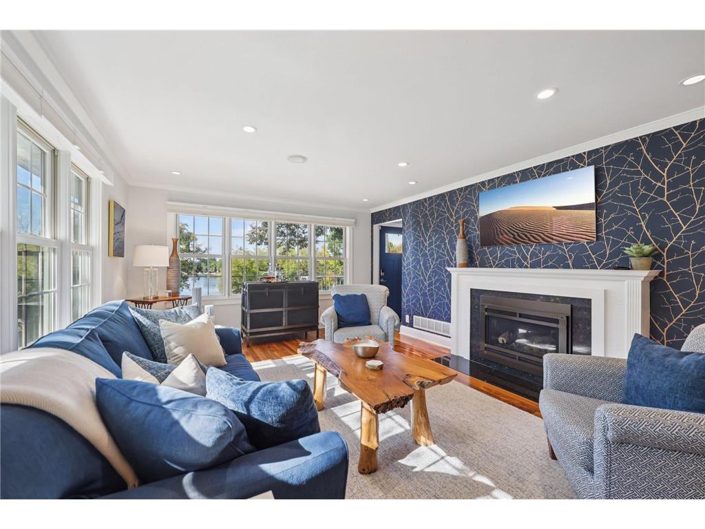 132 Summit Avenue Center City MN 55012 - North Center Lake 6799657 image17