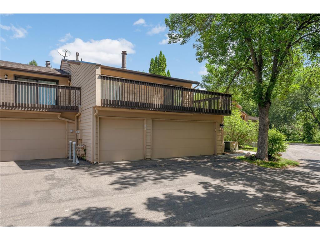 132 W Eagle Lake Drive Maple Grove MN 55369 - Eagle 7050339 image24