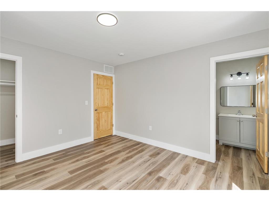 132 York Avenue Saint Paul MN 55117 7079229 image24