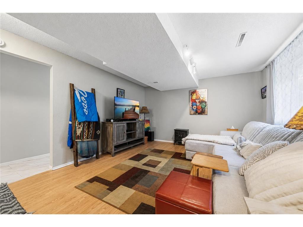 1320 11th Avenue NE Faribault MN 55021 7088245 image26