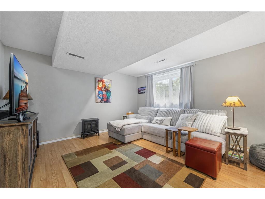 1320 11th Avenue NE Faribault MN 55021 7088245 image27