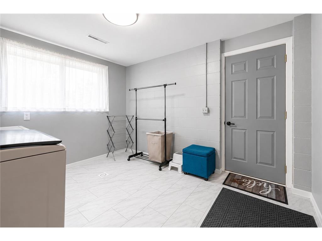 1320 11th Avenue NE Faribault MN 55021 7088245 image31