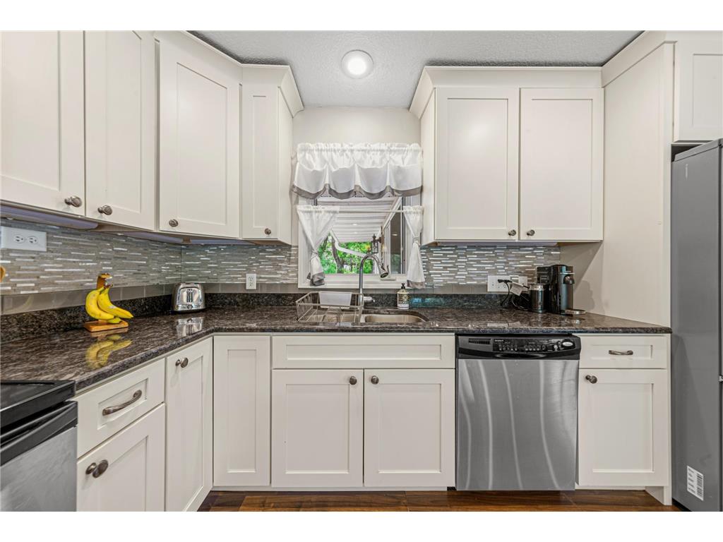 1320 11th Avenue NE Faribault MN 55021 7088245 image9