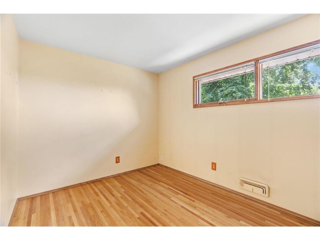 1320 44th Avenue NE Columbia Heights MN 55421 7099609 image14