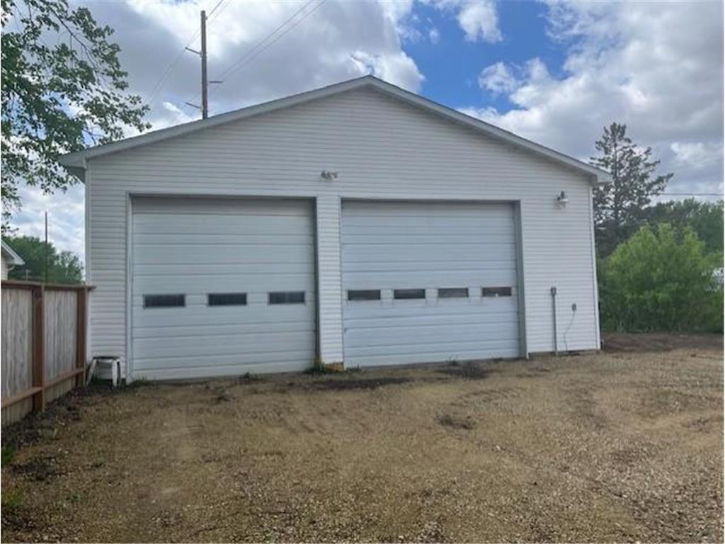 1320 6th Avenue Baldwin WI 54002 6518198 image1