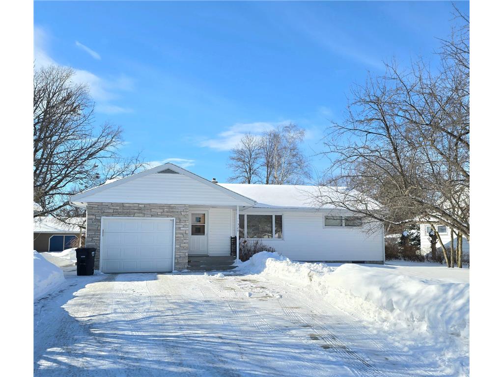 1320 8th Avenue International Falls MN 56649 6670804 image1