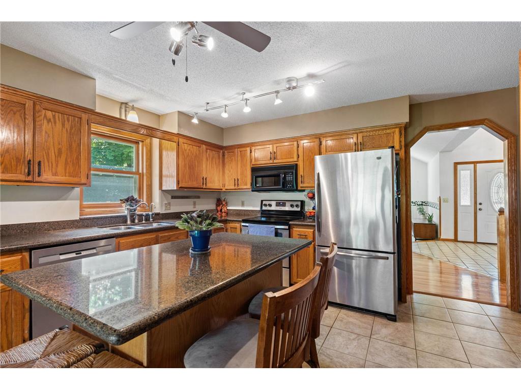 1320 Griffin Avenue Mahtomedi MN 55115 7073607 image11