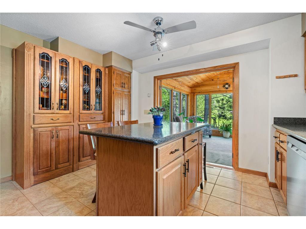 1320 Griffin Avenue Mahtomedi MN 55115 7073607 image13