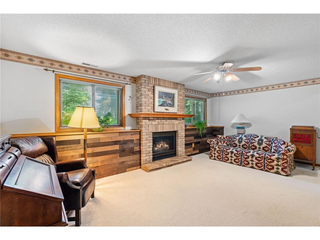 1320 Griffin Avenue Mahtomedi MN 55115 7073607 image35