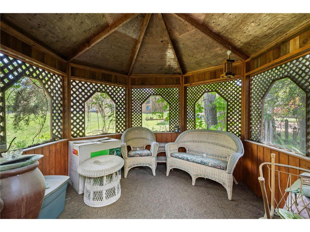 1320 Griffin Avenue Mahtomedi MN 55115 7073607 image46