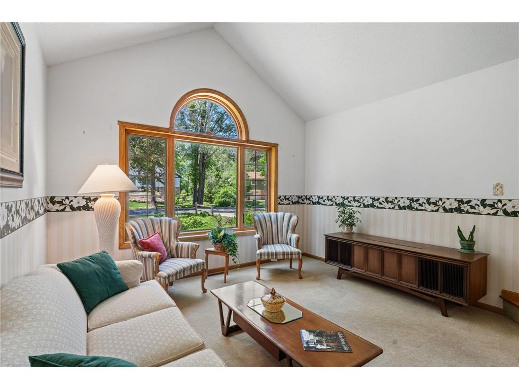 1320 Griffin Avenue Mahtomedi MN 55115 7073607 image7