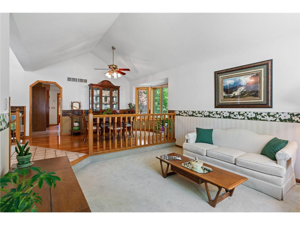 1320 Griffin Avenue Mahtomedi MN 55115 7073607 image8