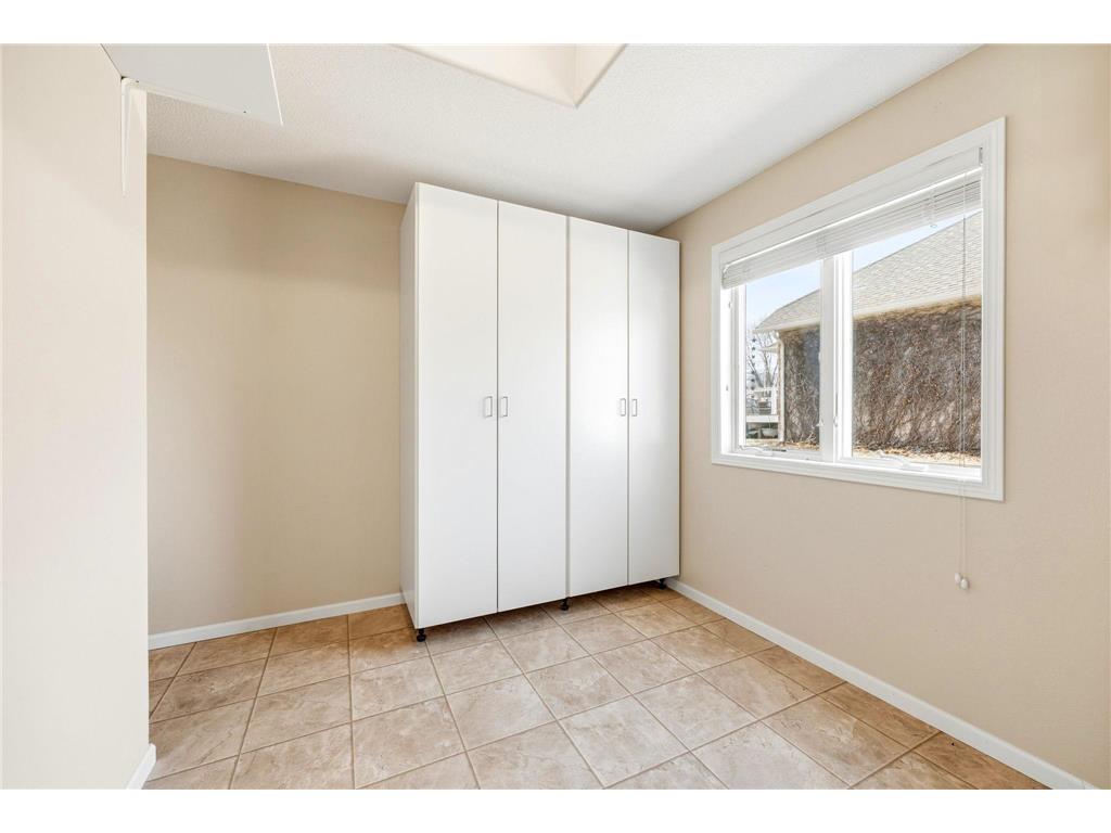 1320 Heritage Avenue NW Hutchinson MN 55350 7044502 image16