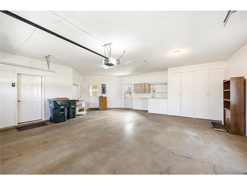 1320 Heritage Avenue NW Hutchinson MN 55350 7044502 image25