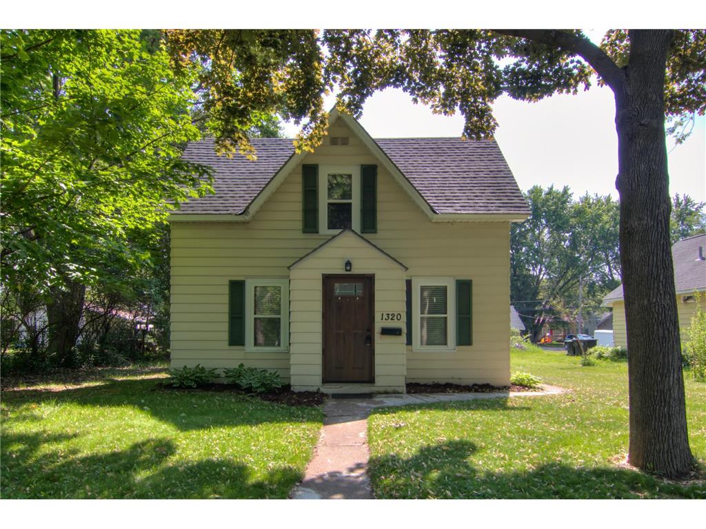 1320 Knapp Street NE Menomonie WI 54751 6731431 image1